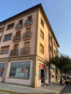 Agradable y completo piso